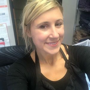 Meet your Posher, Lindsay